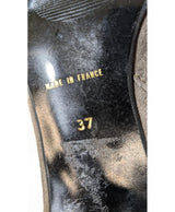 Élégance responsable avec cette pièce vintage 579837 en parfait état, sélectionnée par Once Again.