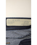 Expérience d'achat simple et satisfaisante pour cette fripe 579994 de qualité, offert par Once Again.