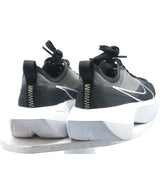 136901 Chaussures NIKE Occasion Vêtement occasion seconde main