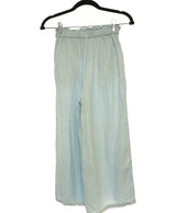 145567 Pantalons et pantacourts BERSHKA Occasion Vêtement occasion seconde main