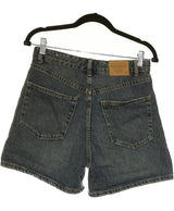 149407 Shorts et bermudas PULL AND BEAR Occasion Vêtement occasion seconde main