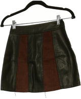 151871 Jupes BERSHKA Occasion Vêtement occasion seconde main