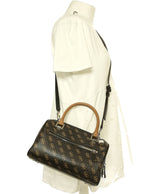 178536 Sacs GUESS Occasion Vêtement occasion seconde main