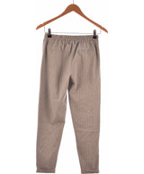 253016 Pantalons et pantacourts BERSHKA Occasion Vêtement occasion seconde main