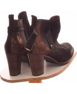 270688 Chaussures SAN MARINA Occasion Vêtement occasion seconde main