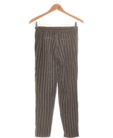 394367 Pantalons et pantacourts BERSHKA Occasion Vêtement occasion seconde main