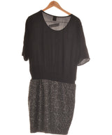 394597 Robes VERO MODA Occasion Vêtement occasion seconde main