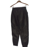 411735 Pantalons et pantacourts BERSHKA Occasion Vêtement occasion seconde main