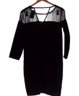 423687 Robes BERSHKA Occasion Vêtement occasion seconde main