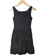 504182 Robes ZARA Occasion Vêtement occasion seconde main