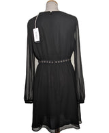 504672 Robes GUESS Occasion Vêtement occasion seconde main