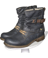 507190 Chaussures MUSTANG Occasion Once Again Friperie en ligne