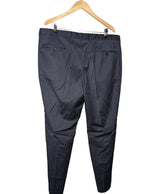 511130 Pantalons et pantacourts HUGO BOSS Occasion Vêtement occasion seconde main