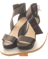 NINE WEST