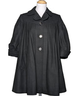 La garantie Once Again : 434882 vêtements d'occasion de marque en état irréprochable.