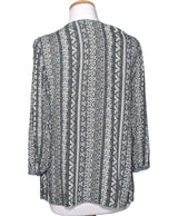 Le choix intelligent pour la mode durable, cette pièce 448960 Once Again allie parfait état et prix abordable.