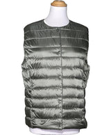 La garantie Once Again : 449340 vêtements d'occasion de marque en état irréprochable.