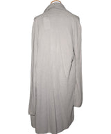 Le choix intelligent pour la mode durable, cette pièce 453181 Once Again allie parfait état et prix abordable.