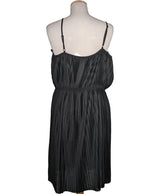 528627 Robes VERO MODA Occasion Vêtement occasion seconde main