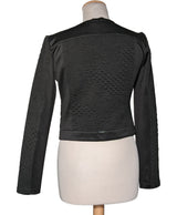 529950 Vestes GUESS Occasion Vêtement occasion seconde main