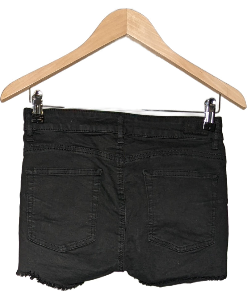 530040 Shorts et bermudas PULL AND BEAR Occasion Vêtement occasion seconde main