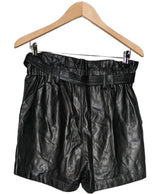 531285 Shorts et bermudas STRADIVARIUS Occasion Vêtement occasion seconde main