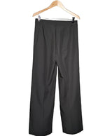 531316 Pantalons et pantacourts STRADIVARIUS Occasion Vêtement occasion seconde main