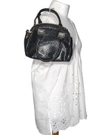 534122 Sacs GUESS Occasion Vêtement occasion seconde main