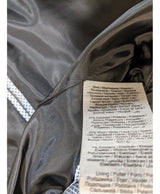 540632 Once Again, la référence de la friperie en ligne pour des achats de vêtements d'occasion sans souci et en état parfait.