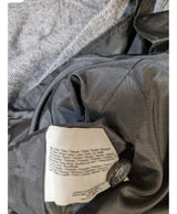 La garantie Once Again : 540657 vêtements d'occasion de marque en état irréprochable.