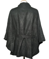542543 Once Again, la référence de la friperie en ligne pour des achats de vêtements d'occasion sans souci et en état parfait.