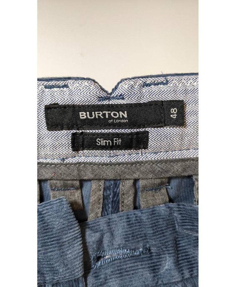 544540 Once Again, la référence de la friperie en ligne pour des achats de vêtements d'occasion sans souci et en état parfait.
