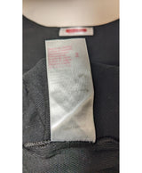 La garantie Once Again : 546604 vêtements d'occasion de marque en état irréprochable.