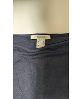 546619 Once Again, la référence de la friperie en ligne pour des achats de vêtements d'occasion sans souci et en état parfait.