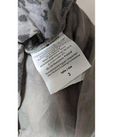 Le choix intelligent pour la mode durable, cette pièce 546640 Once Again allie parfait état et prix abordable.