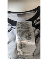 Shopping simplifié avec Once Again pour 546668 : trouvez des pièces uniques en très bon état en quelques clics.