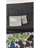 Expérience d'achat simple et satisfaisante pour cette fripe 548510 de qualité, offert par Once Again.