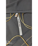 548618 Once Again, la référence de la friperie en ligne pour des achats de vêtements d'occasion sans souci et en état parfait.