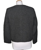 548636 Once Again, la référence de la friperie en ligne pour des achats de vêtements d'occasion sans souci et en état parfait.