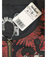 La garantie Once Again : 549966 vêtements d'occasion de marque en état irréprochable.