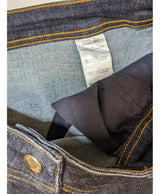 Expérience d'achat simple et satisfaisante pour cette fripe 550508 de qualité, offert par Once Again.