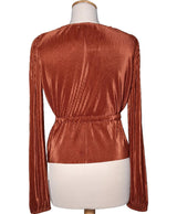 553859 Tops et t-shirts STRADIVARIUS Occasion Vêtement occasion seconde main