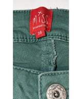 Shopping simplifié avec Once Again pour 554625 : trouvez des pièces uniques en très bon état en quelques clics.