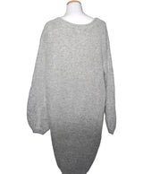 554634 Once Again, la référence de la friperie en ligne pour des achats de vêtements d'occasion sans souci et en état parfait.