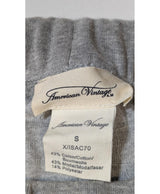 La garantie Once Again : 554639 vêtements d'occasion de marque en état irréprochable.