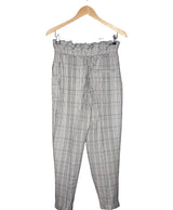 558213 Pantalons et pantacourts BERSHKA Occasion Vêtement occasion seconde main