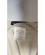 558269 Once Again, la référence de la friperie en ligne pour des achats de vêtements d'occasion sans souci et en état parfait.