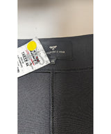 Le choix intelligent pour la mode durable, cette pièce 558429 Once Again allie parfait état et prix abordable.