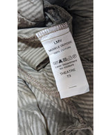 558441 Once Again, la référence de la friperie en ligne pour des achats de vêtements d'occasion sans souci et en état parfait.