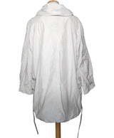 La garantie Once Again : 558463 vêtements d'occasion de marque en état irréprochable.